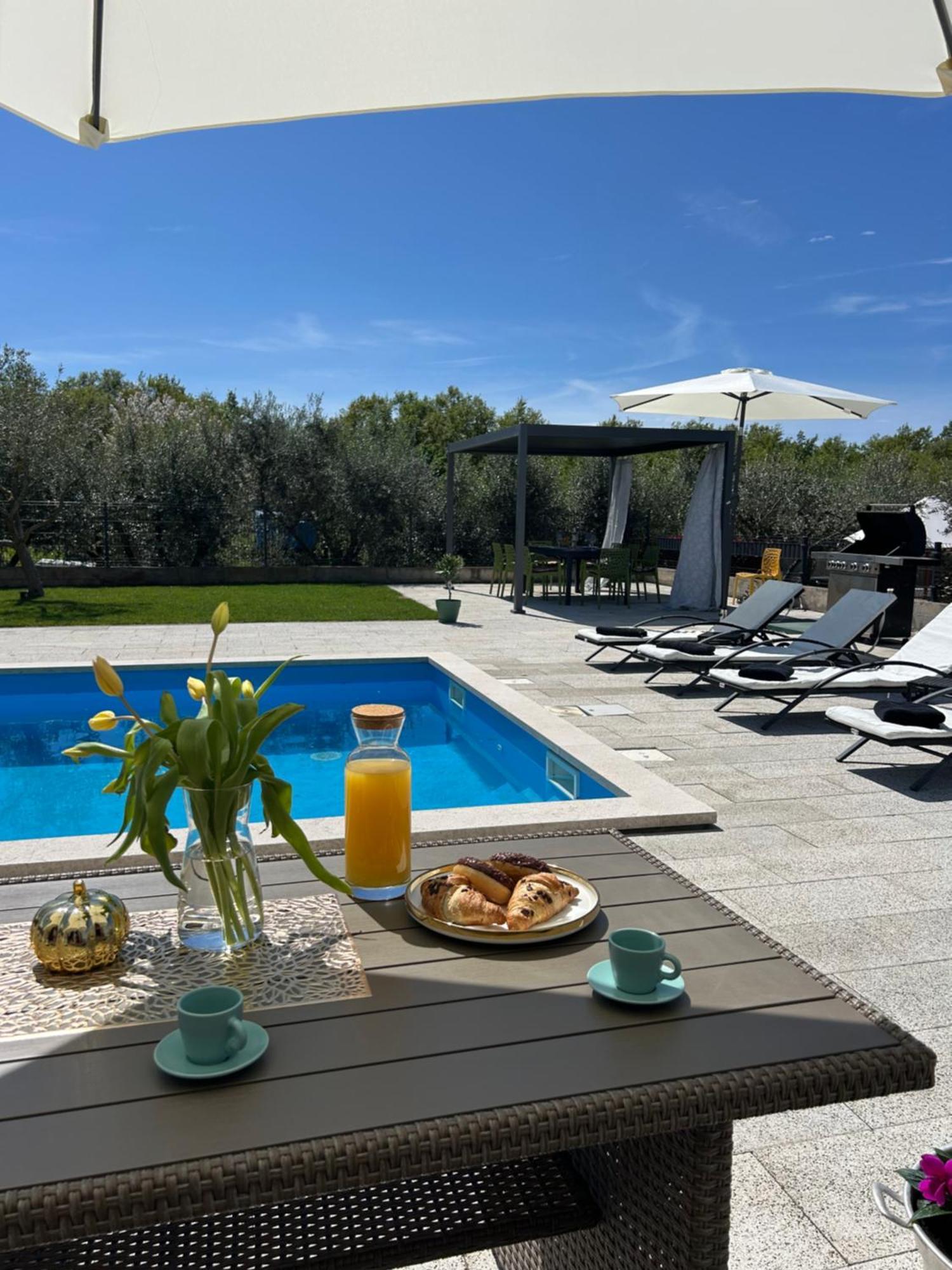 Villa Casa Storija Novigrad Istria エクステリア 写真